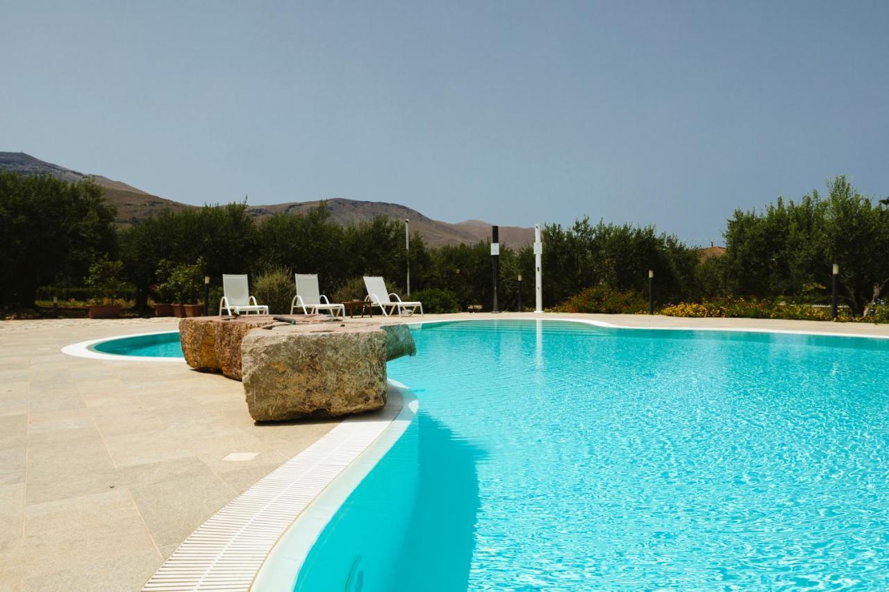 Casale La Macina - Hotel, Scopello Buitenkant foto