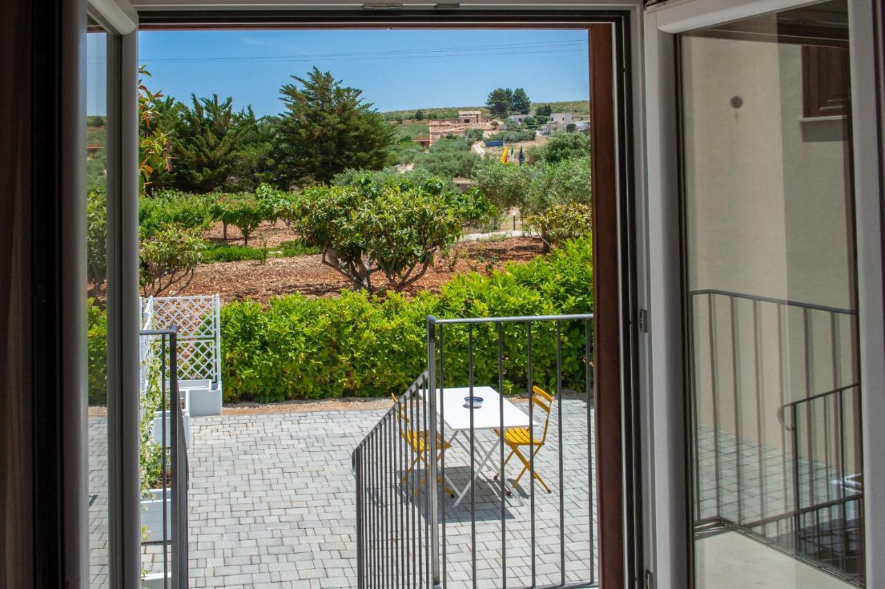 Casale La Macina - Hotel, Scopello Buitenkant foto